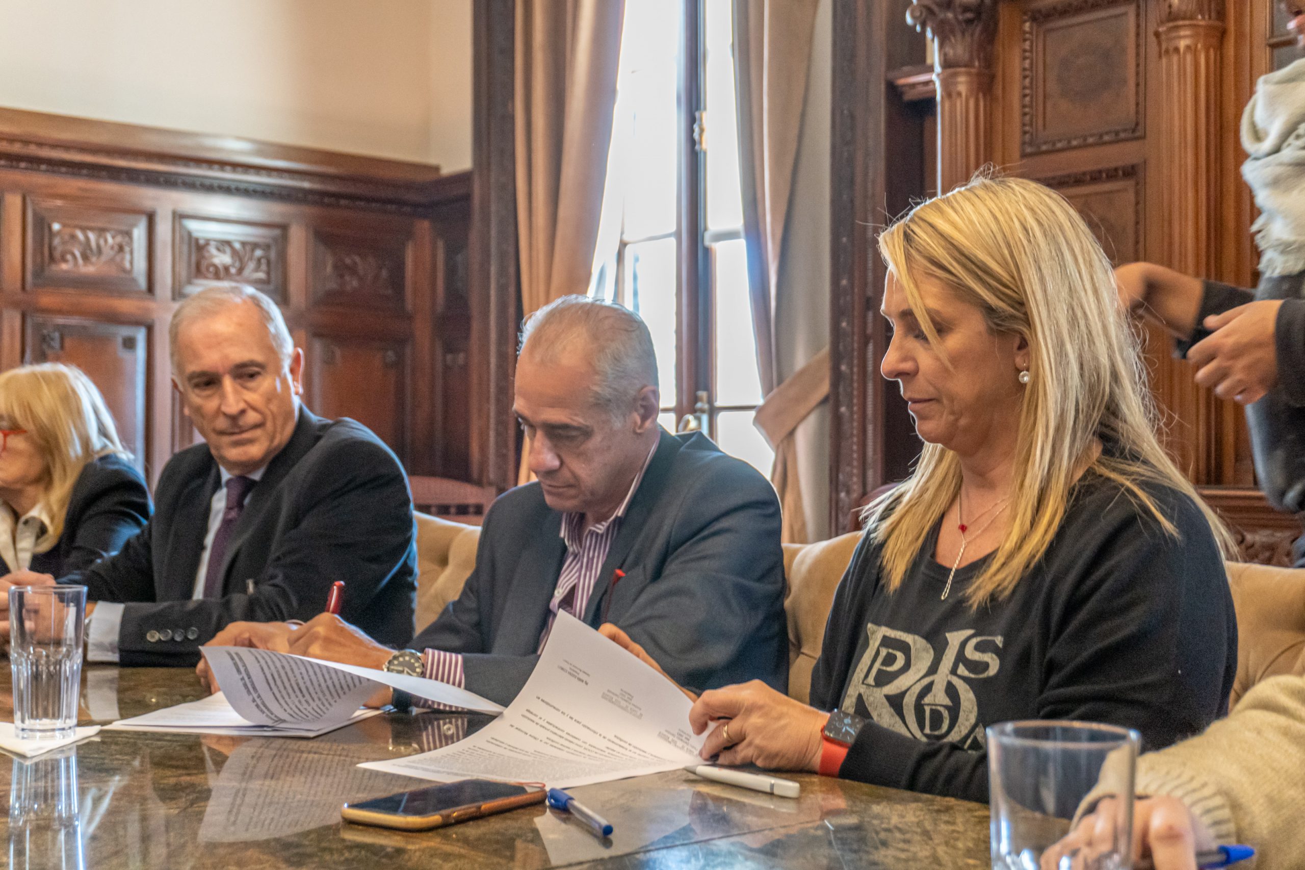 COCIR y Defensa al Consumidor del Concejo firmaron un convenio para atender conflictos derivados de la ley de alquileres